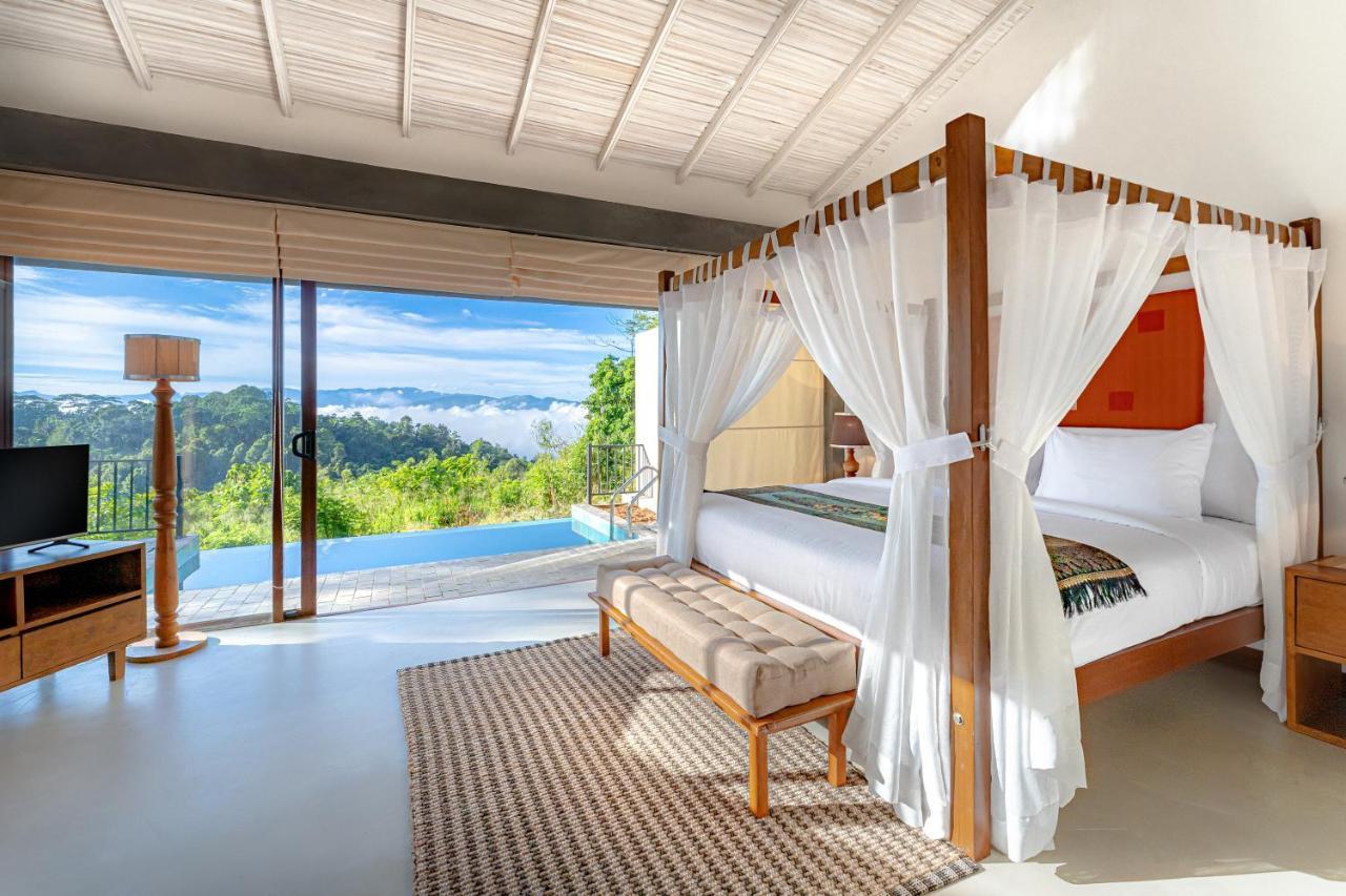 Celestial Hills - Villas & Suites By The Clarks كاندي المظهر الخارجي الصورة